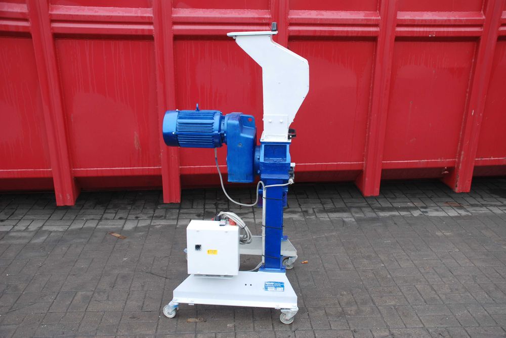 Rozdrabniacz jednowałowy "Siemens"