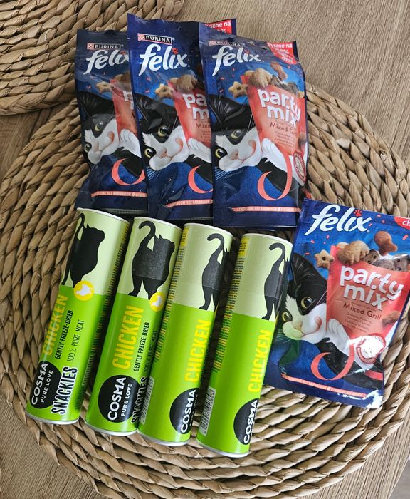 Smaczki dla kota Cosma Chicken Felix party mix