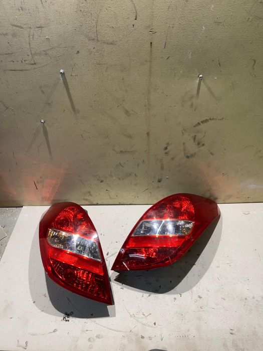 Lampa tył tylne prawa Hyundai i20 8-12r lampa