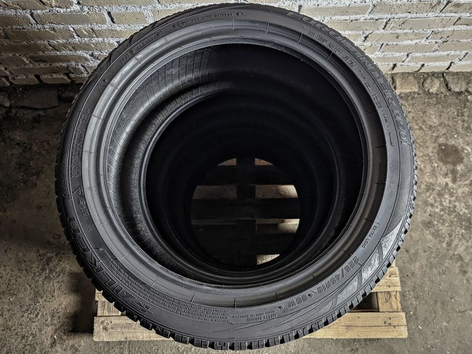 Зимові 225/45r18 FALKEN | 8mm | 2022 | Turkey | Як нові | Преміум шини