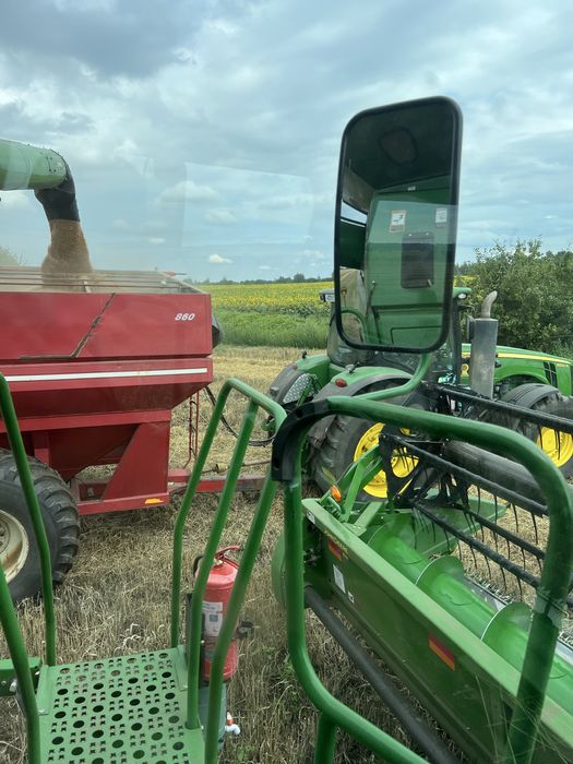 Послуги комбайна John Deere