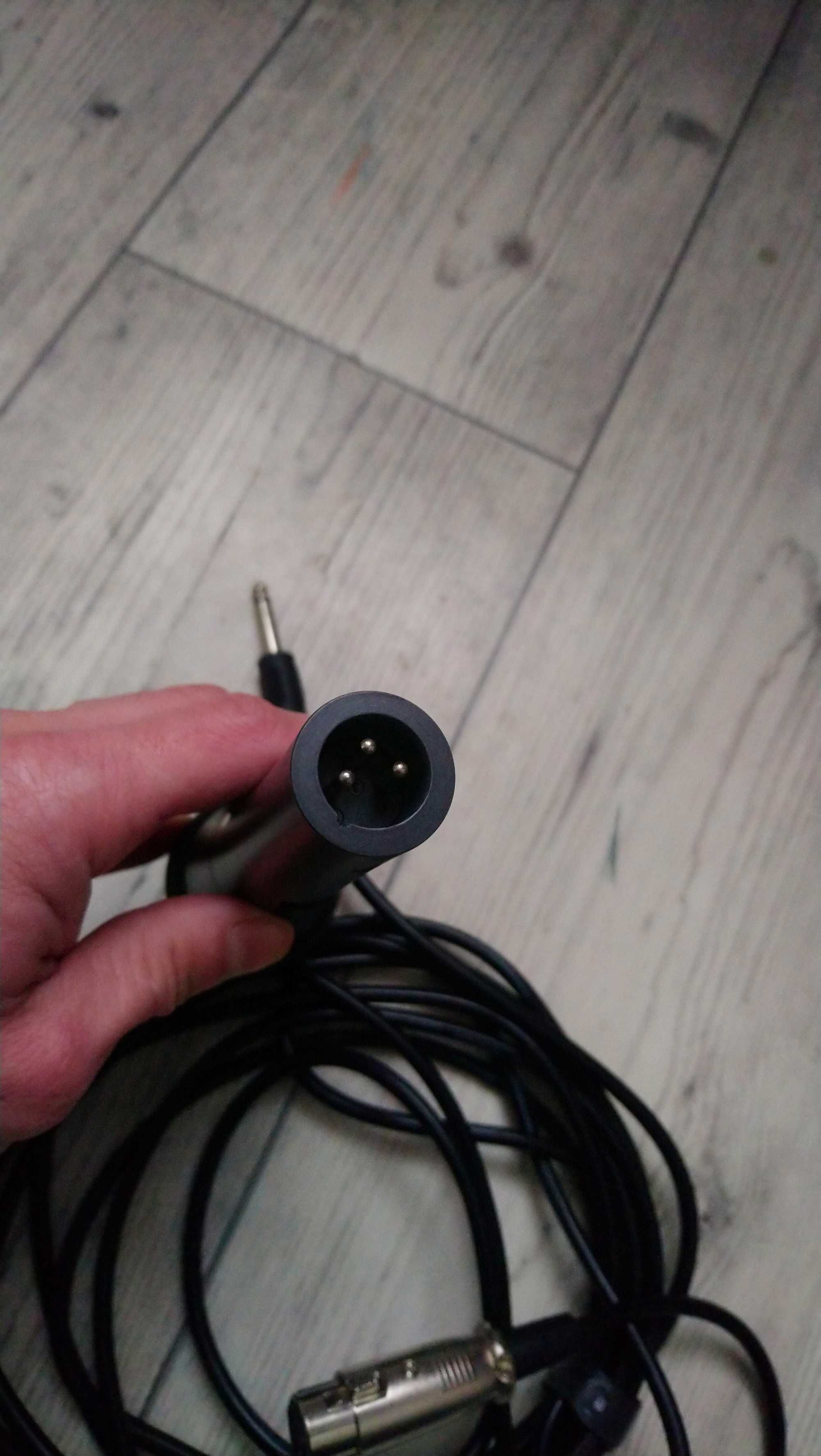 Maono AU-K04 Mikrofon Dynamiczny + kabel  XLR do 1/4 stereo jack