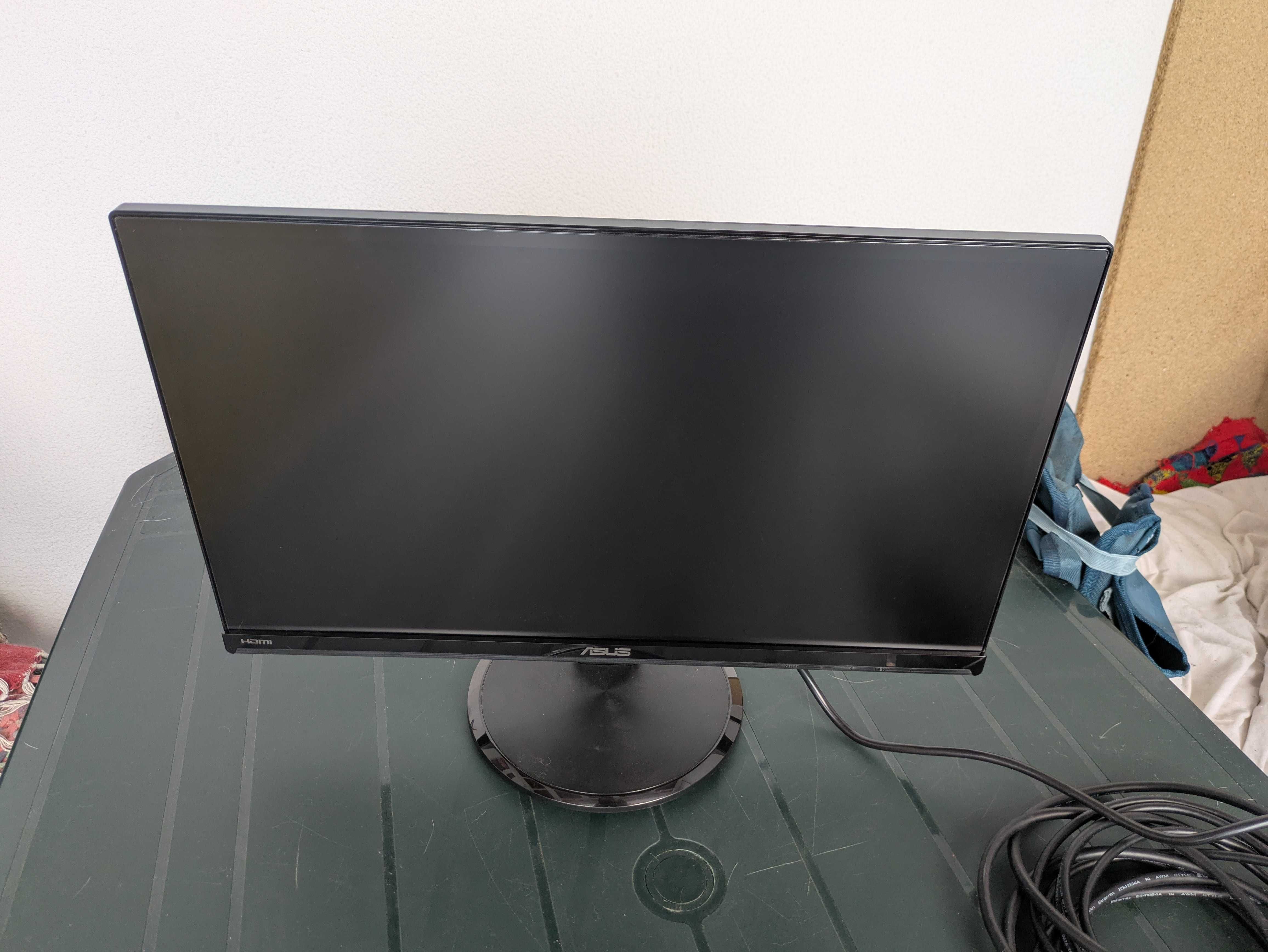 Monitor ASUS 21.5" IPS, W-LED, 1920x1080p 50-76Hz