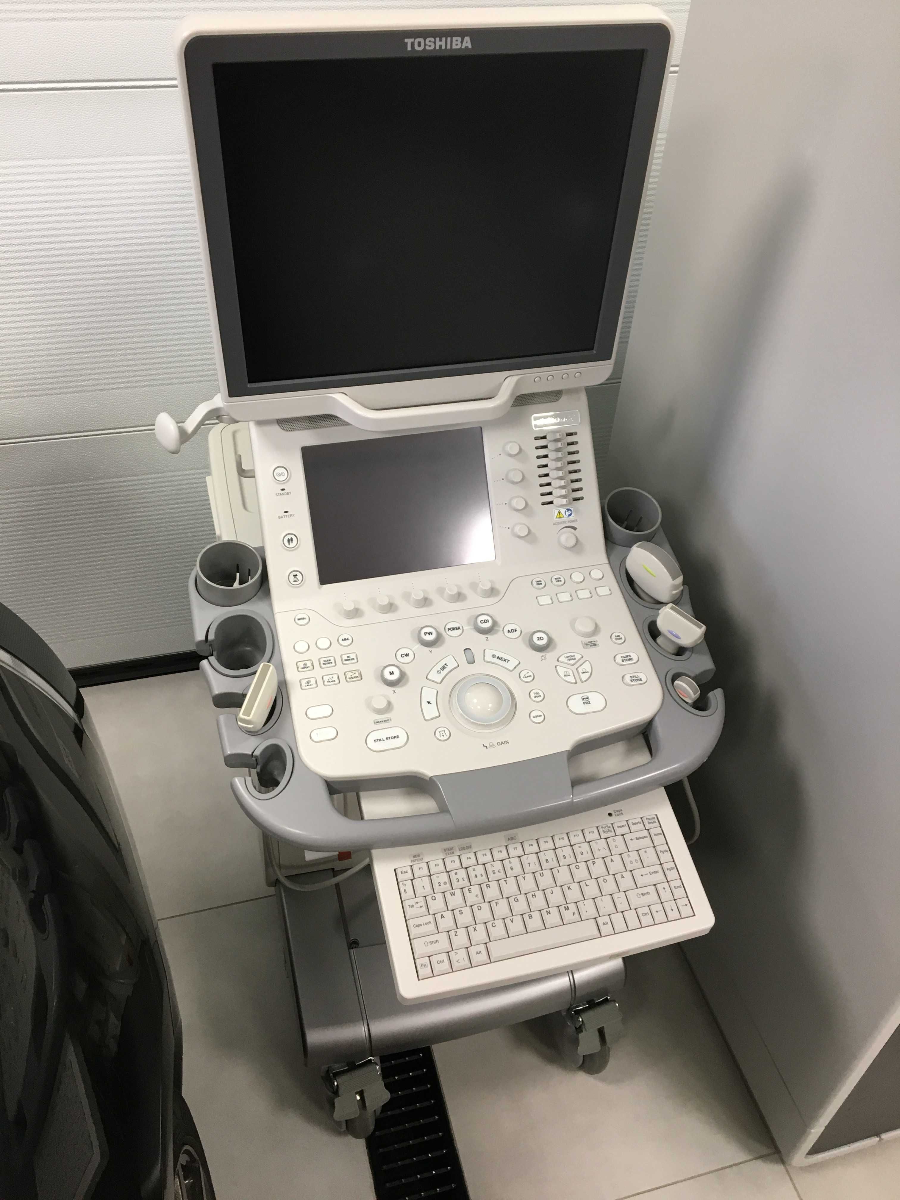 USG Aparat Ultrasonograf Toshiba Aplio 400 4 sondy