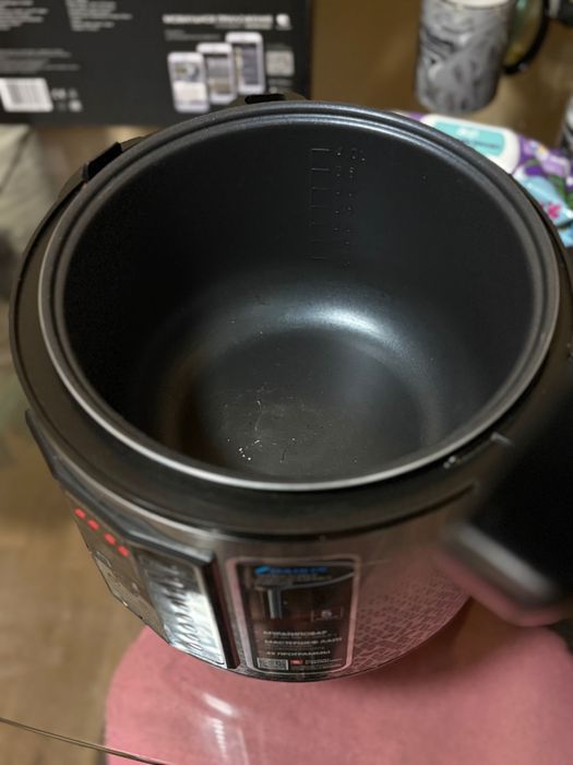 Мультиварка Redmond RMC-M251