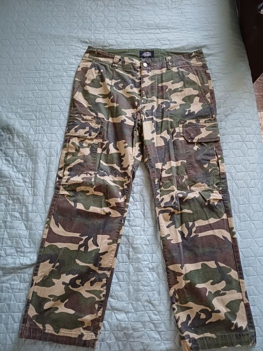 Продам камо штани dickies sk8 y2k