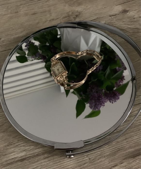 Золотий годинник ссср. ЗАРЯ