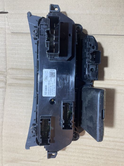 Ford focus III mk3 panel nawiewu klimatyzacji ładny sprawny