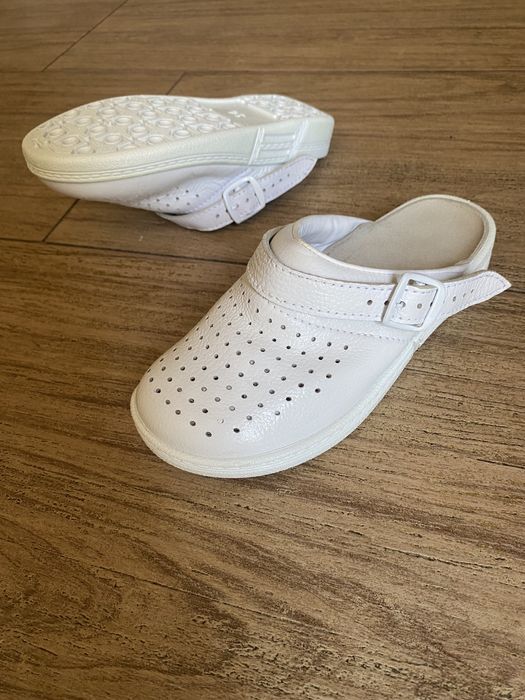 Робоче взуття (молдавська фірма)