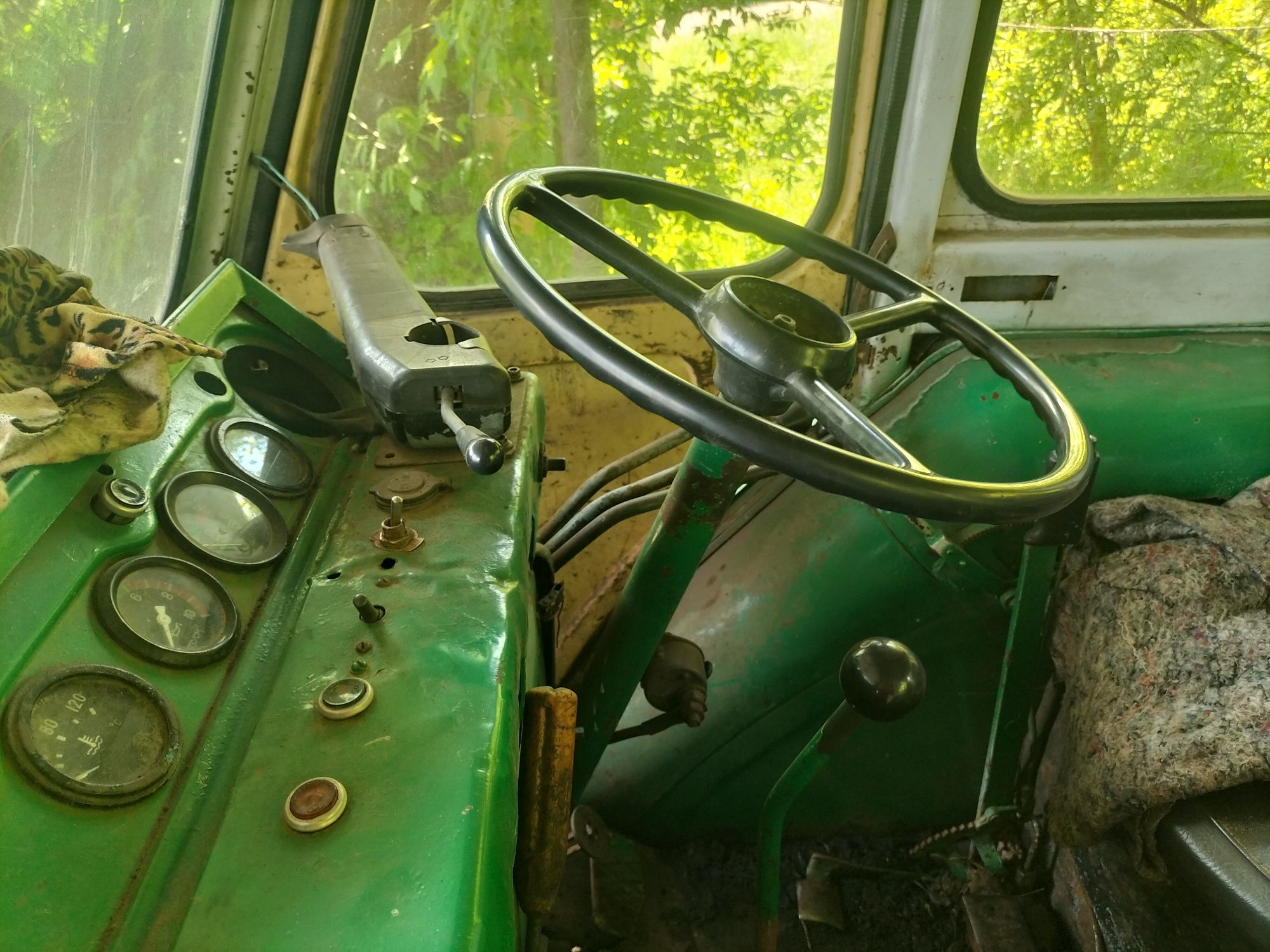 Продам трактор ЮМЗ-6