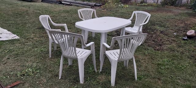 Duży Stół ogrodowy z krzeslami