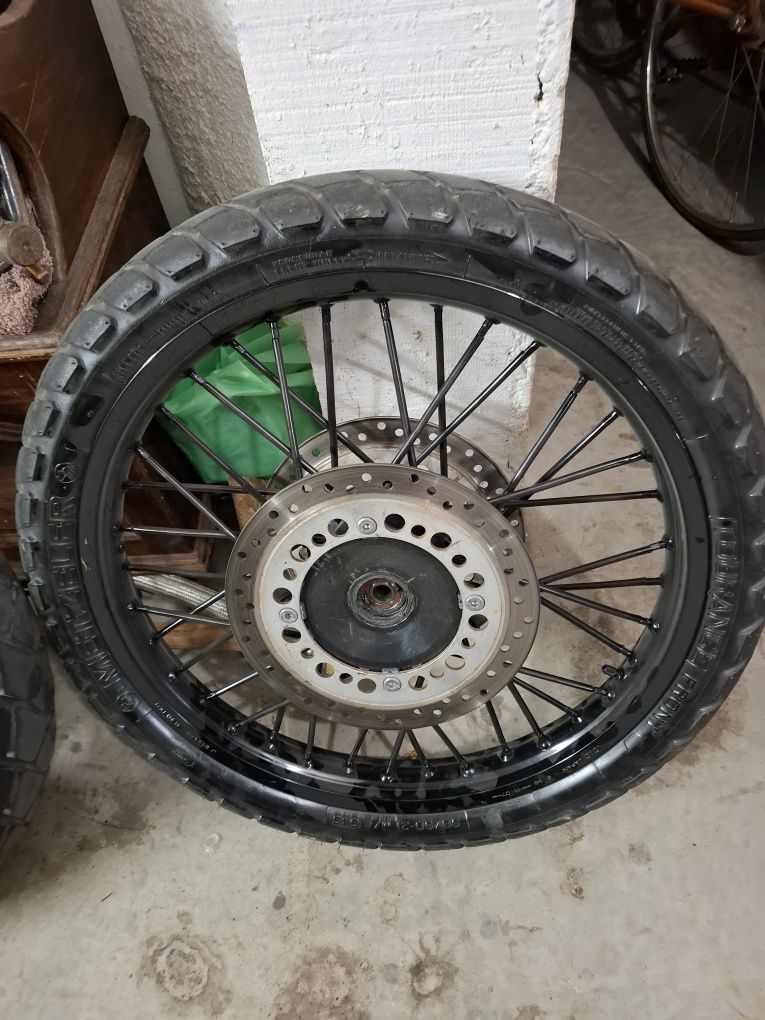 Rodas África twin