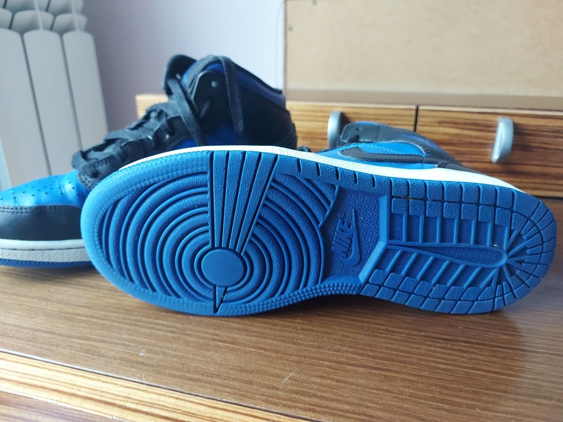 Buty Nike Air Jordan 1 Mid r. 36