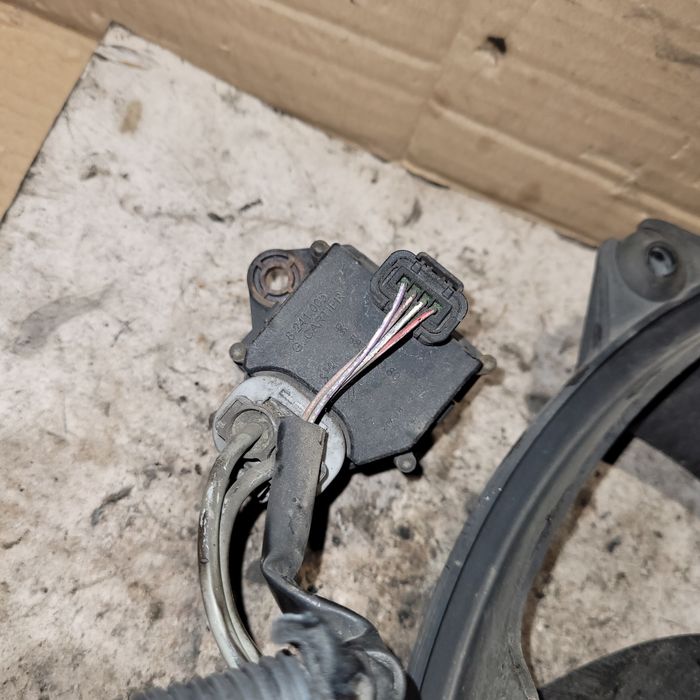 Wentylator chłodnicy rezystor peugeot 307 lift 2.0HDI diesel 2006r