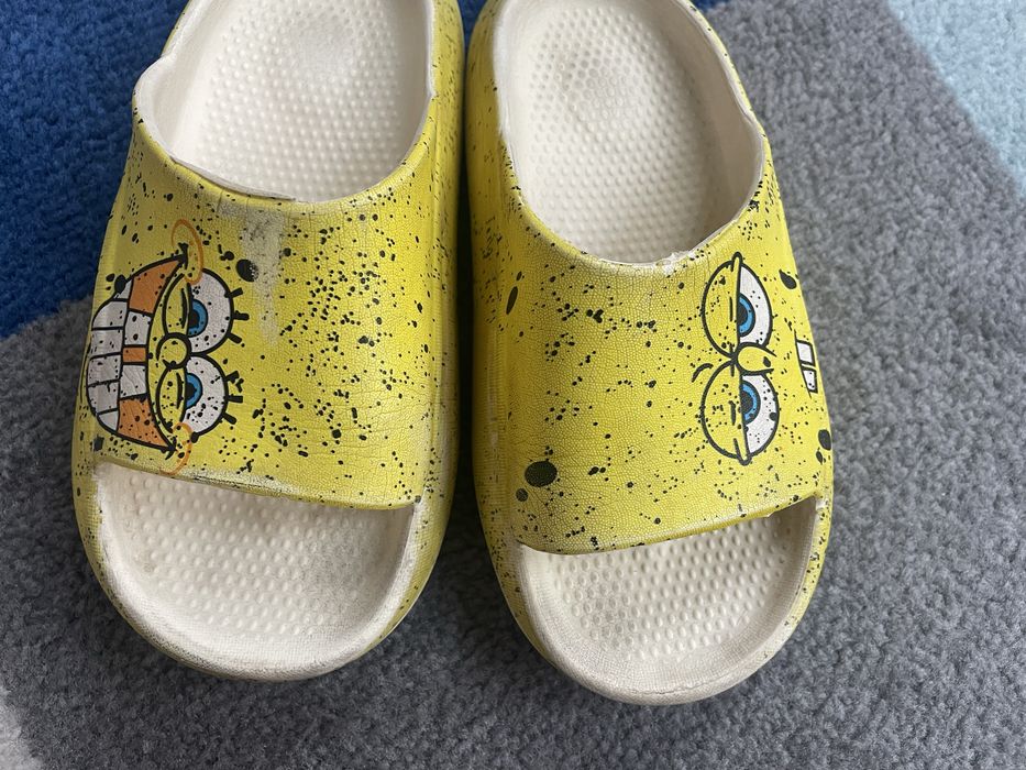 Klapki dla dziecka r. 33 dlugosc 21cm unisex