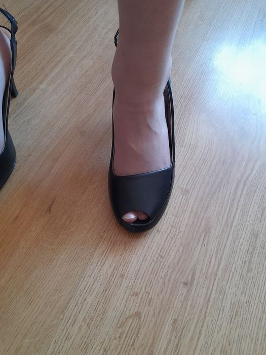 Buty letnie skóra naturalna gino rossi roz 36