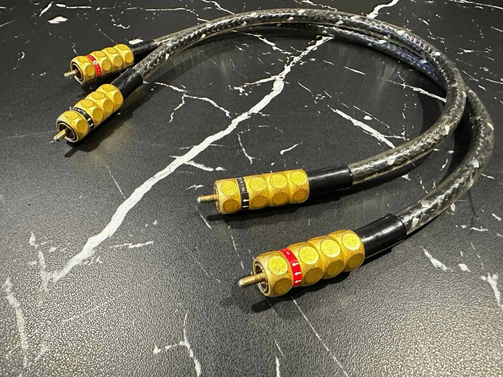 Межблочный кабель Wireworld Eclipse 3 RCA 0.5m (Made in USA)