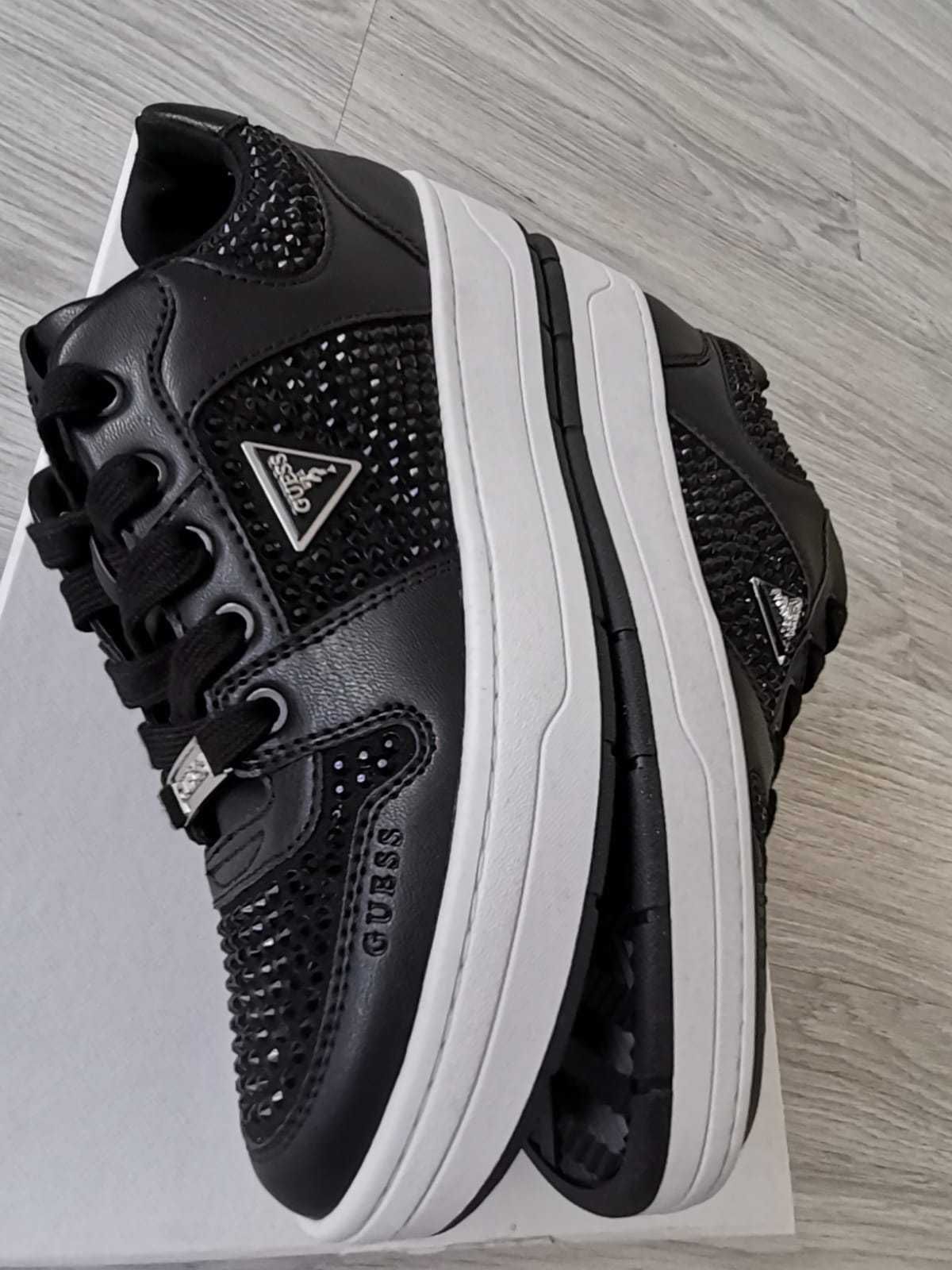Guess sneakersy niskie rozmiar 37
