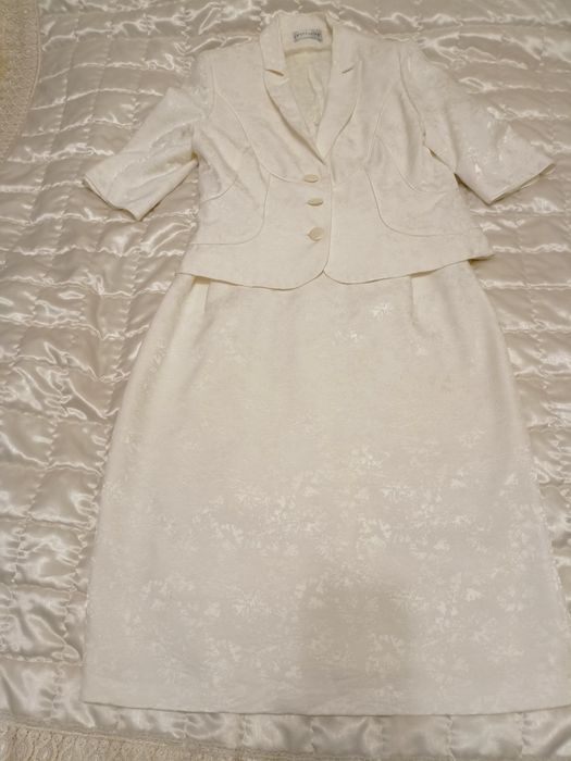 Сукня з піджаком