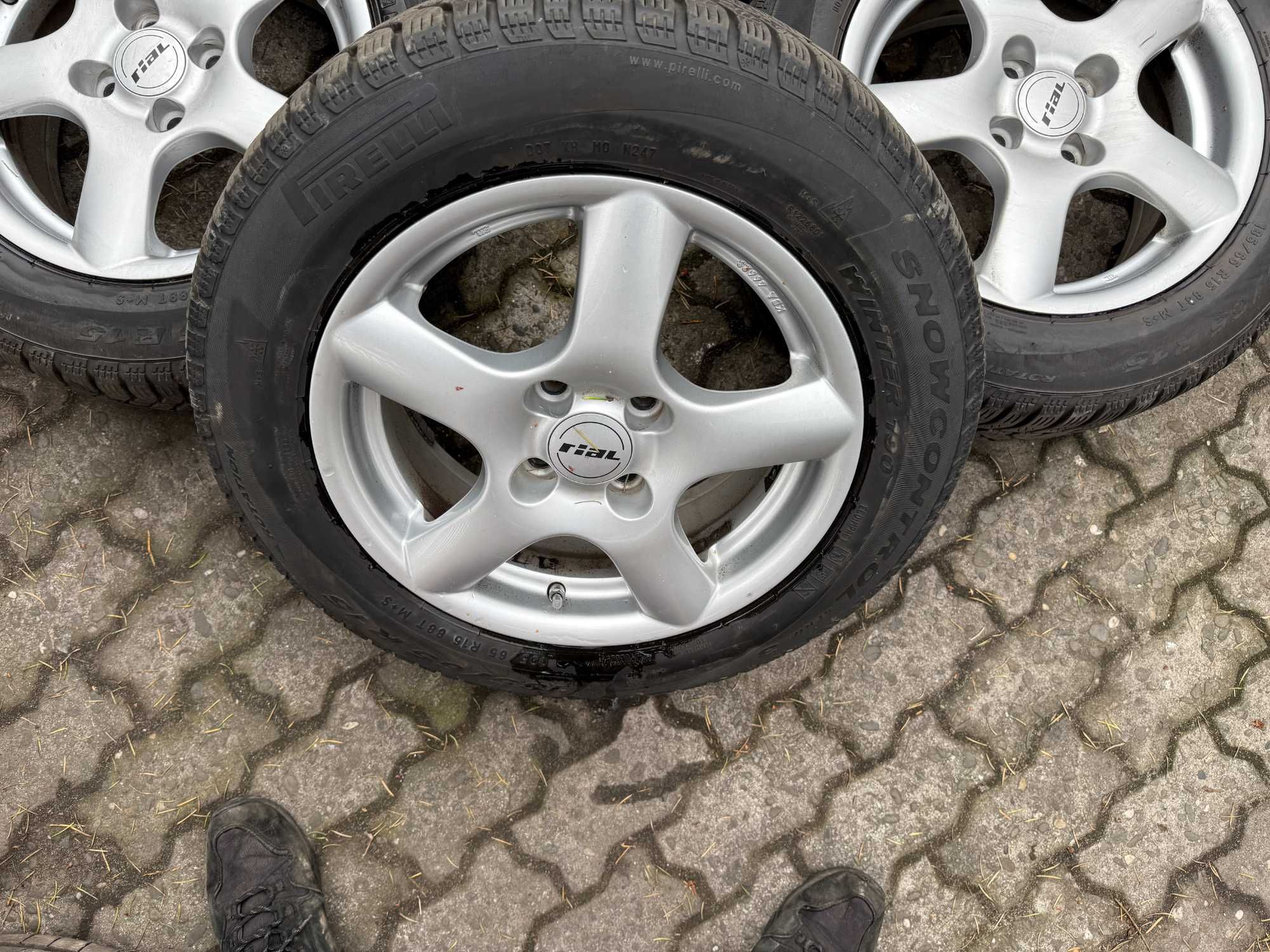 Koła 15" 4x100 Hyundai I20 Kia Stonic Rio Opel Renault Nissan Toyota