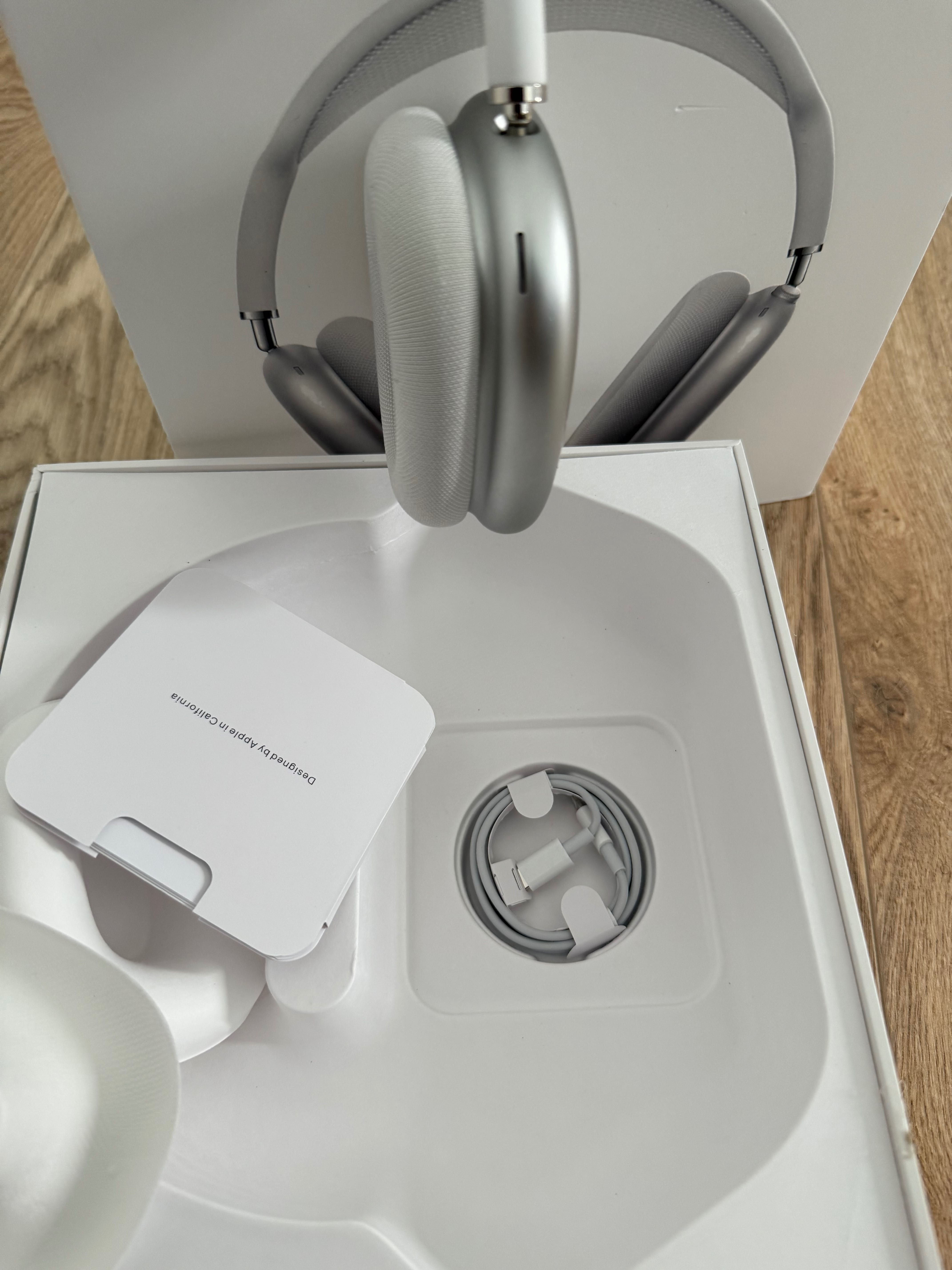 Apple AirPods Max