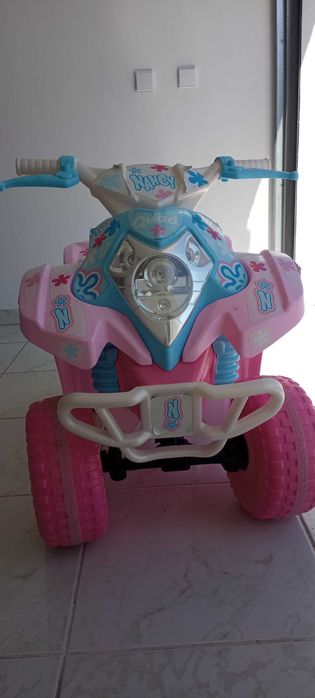 Mota bateria criança