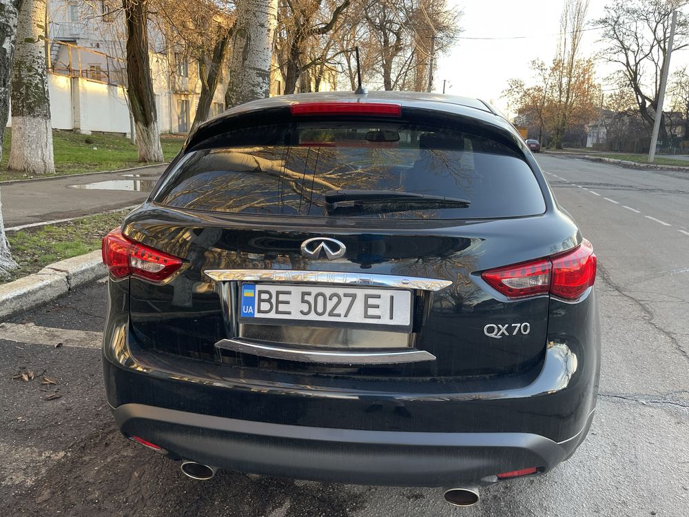 Найліпший з своїх авто Infiniti qx70