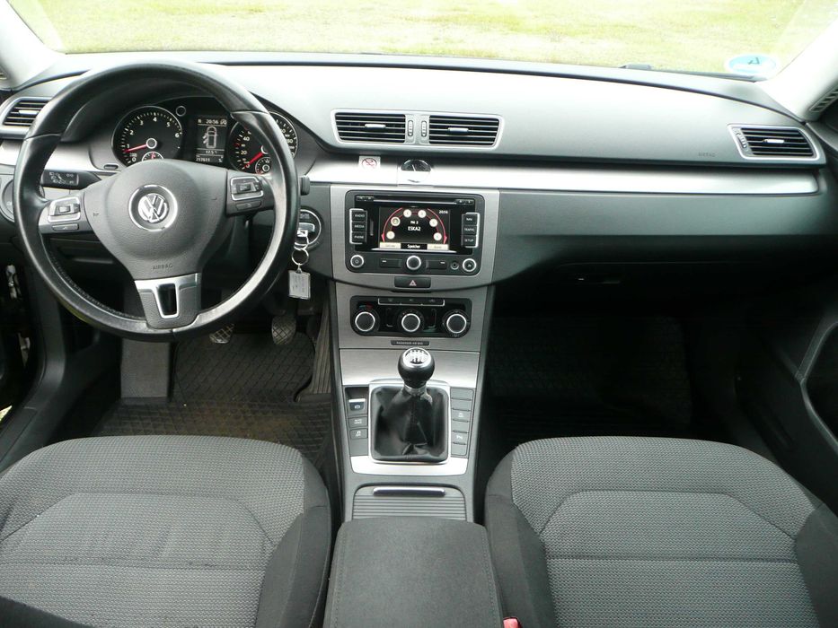 Volkswagen Passat B7 1.4 TSI 122 KM  2011rok