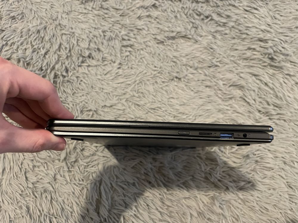 Laptop 2w1 Mediacom Trigono V401 13.3” dotykowy|Metalowa obudowa