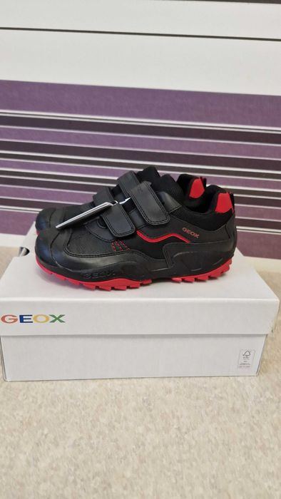 Водонепроникні черевики-кросівки Geox р.,31,,34