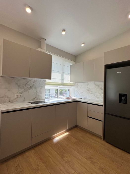 новобудова, клубний будинок. Дафі, Підстанція, пр. Науки. Перша здача