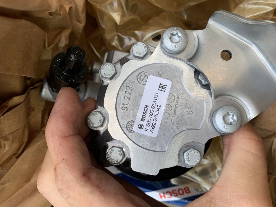 Насос гидроусилитель руля гур Sprinter W906 спринтер 3.0 OM642 BOSCH