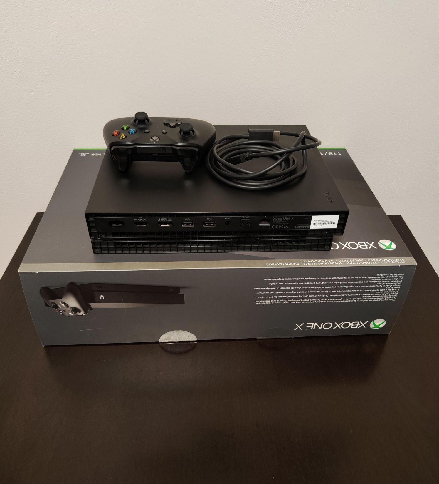 Xbox one X 4k 1TB