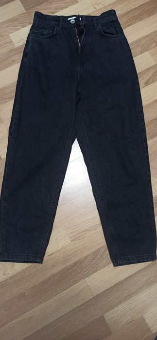 Продам джинси класні.