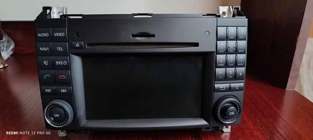 Оригинальная магнитола Мерседес