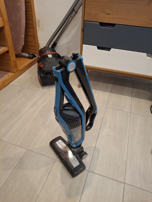 Aspirador vertical Rowenta 2 em 1