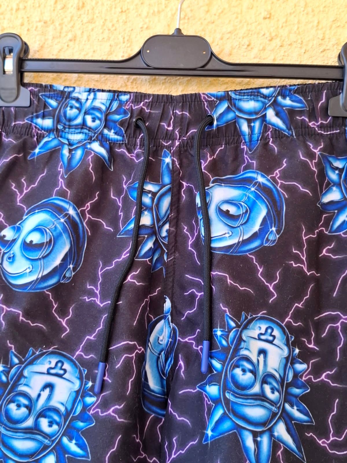 Czarne szorty kąpielowe Rick&Morty roz S