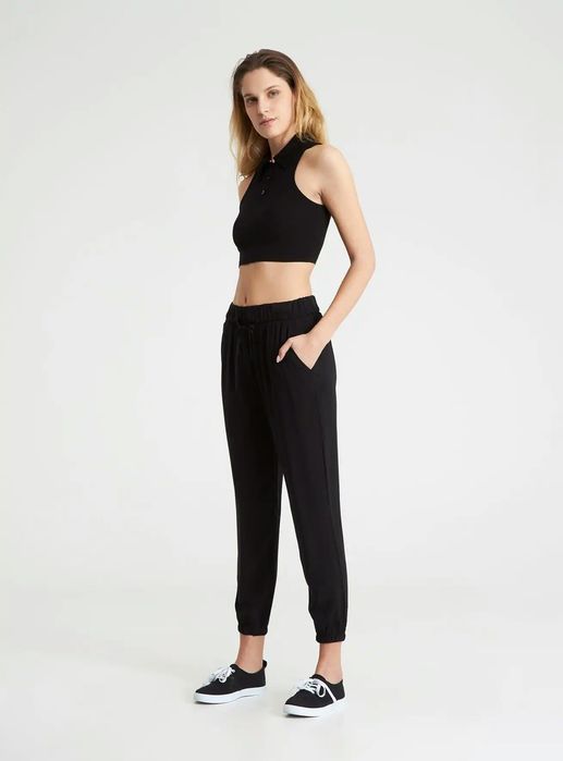 Nowe letnie przewiewne spodnie joggery L Terranova viscoza cienkie