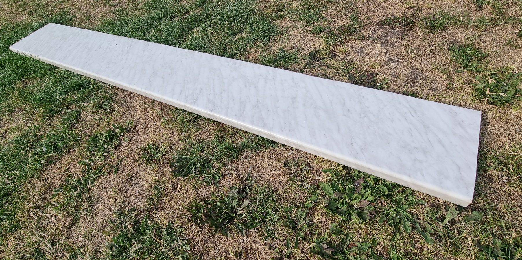 Parapet wewnetrzny PCV 25x220 cm