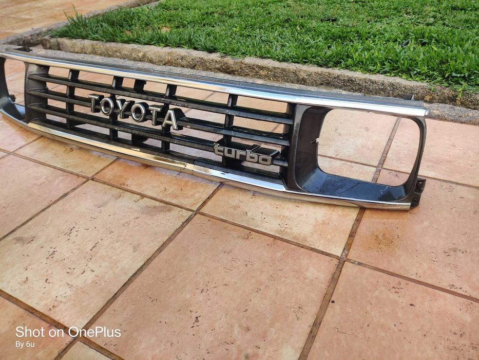 Toyota land cruiser grelha VX