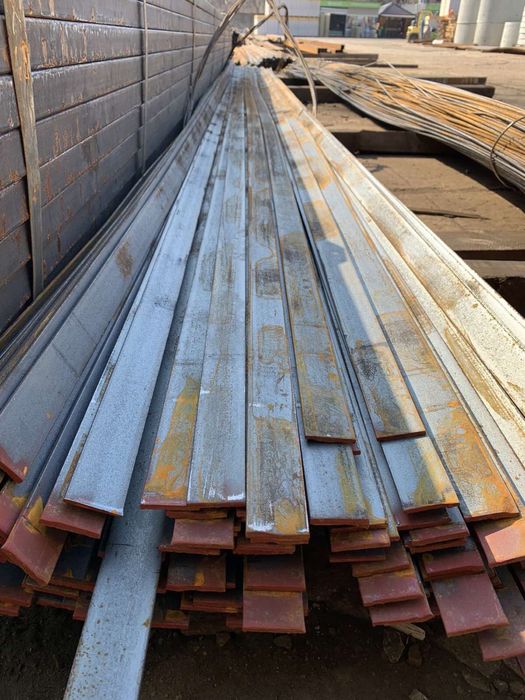 Продаємо металопрокат, труби профільні, арматура , швеллер, катанка.