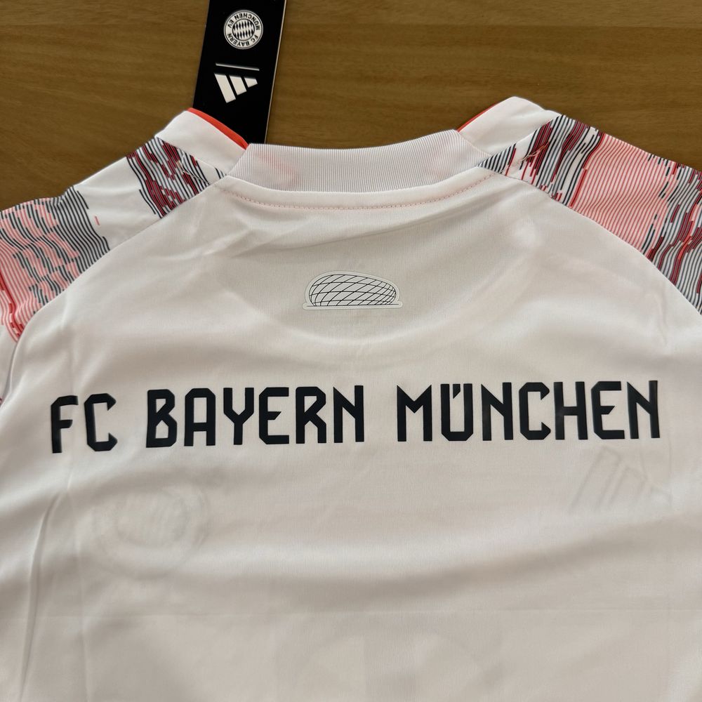 Camisola Bayern Munique 2025/26