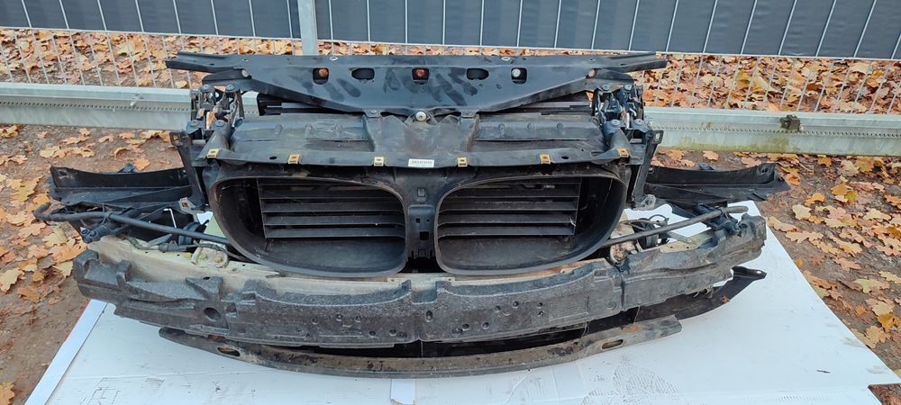 PAS przedni KOMPLETNY wentylator CHŁODNICA wzmocnienie BMW 7 F01 750i