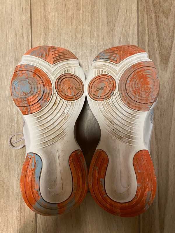 Damskie buty sportowe Nike Superrep