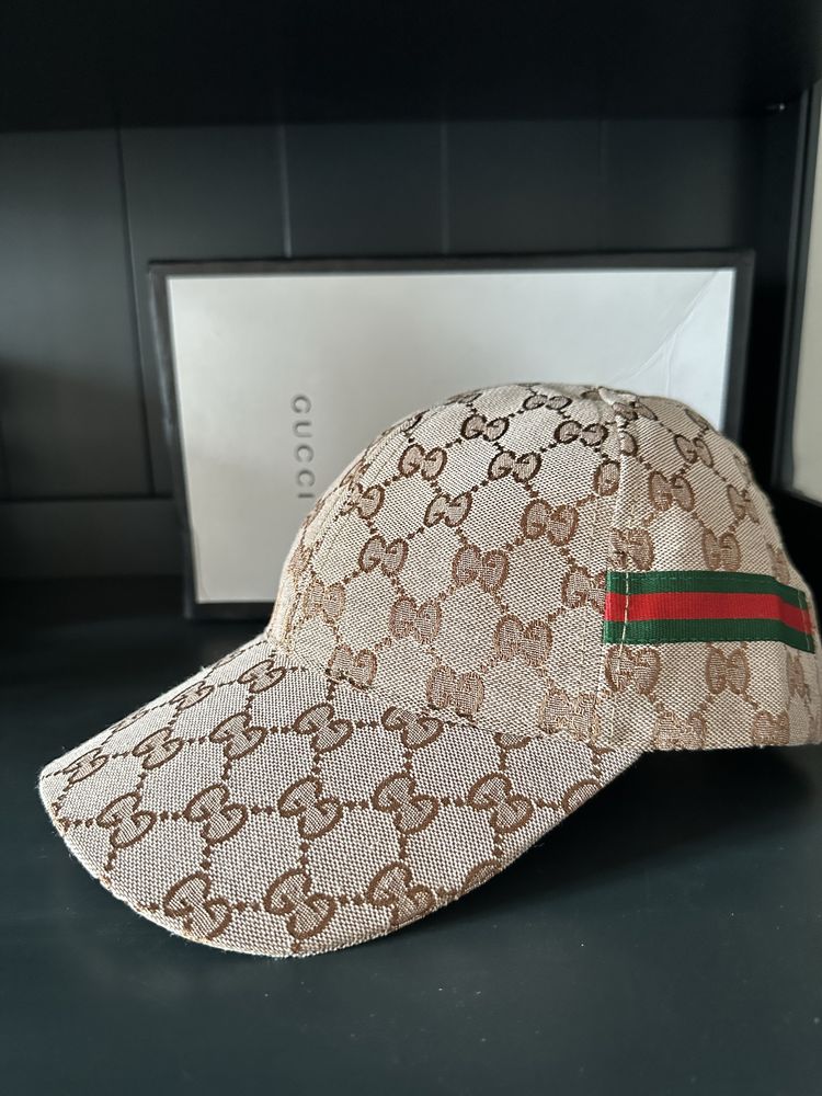 Czapka Gucci monogram nowa