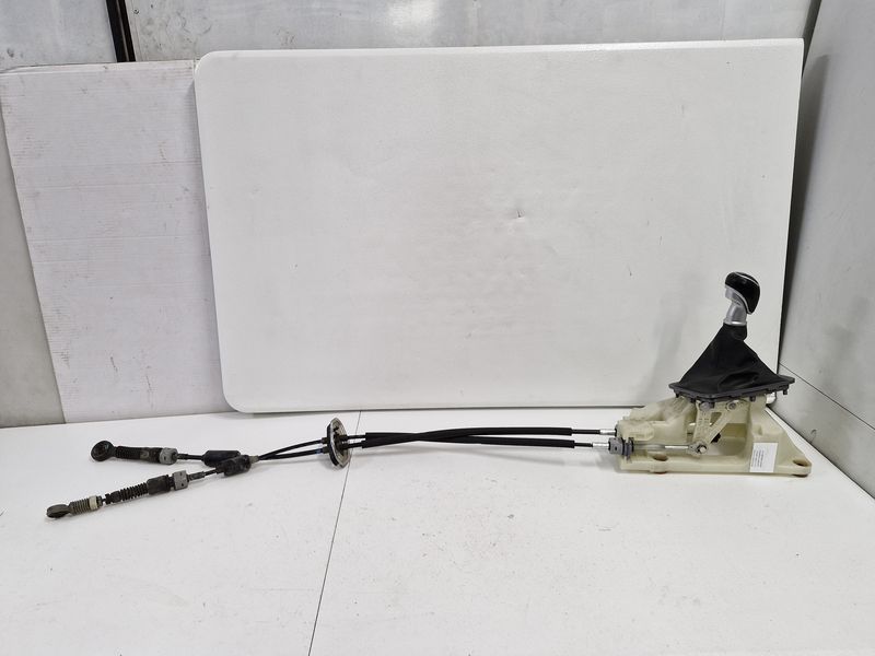 HYUNDAI TUCSON 3 III 1.7 CRDI LEWAREK WYBIERAK ZMIANY BIEGÓW 6B GAŁKA