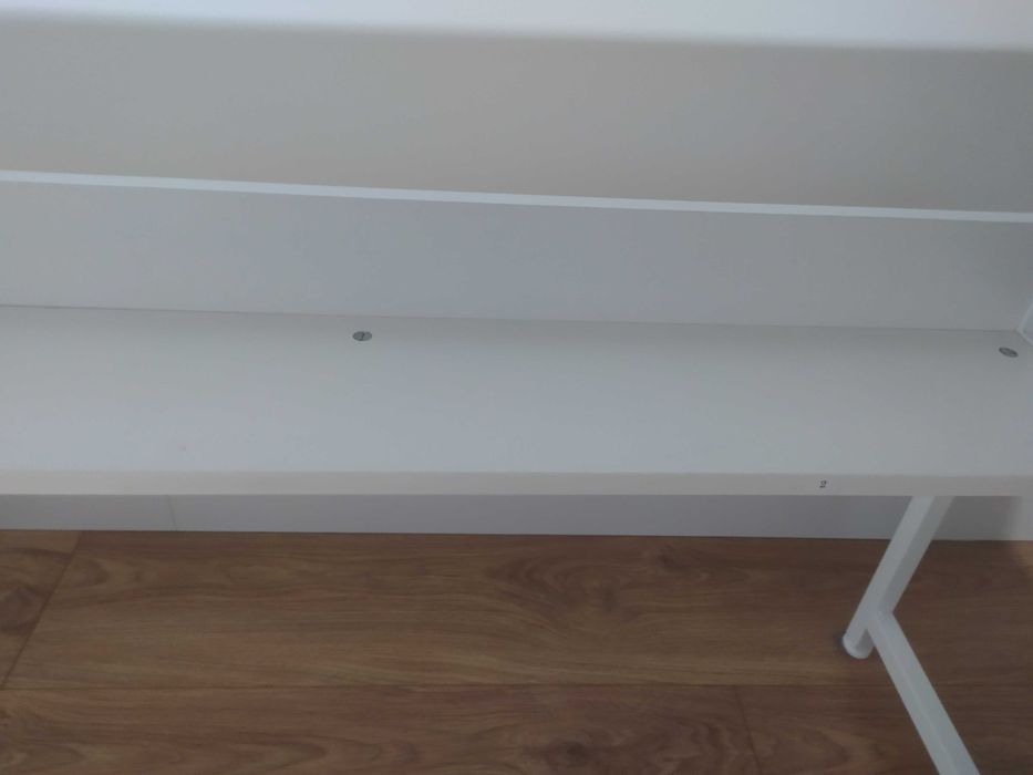 Biurko komputerowe stolik loft białe z półką 100 cm