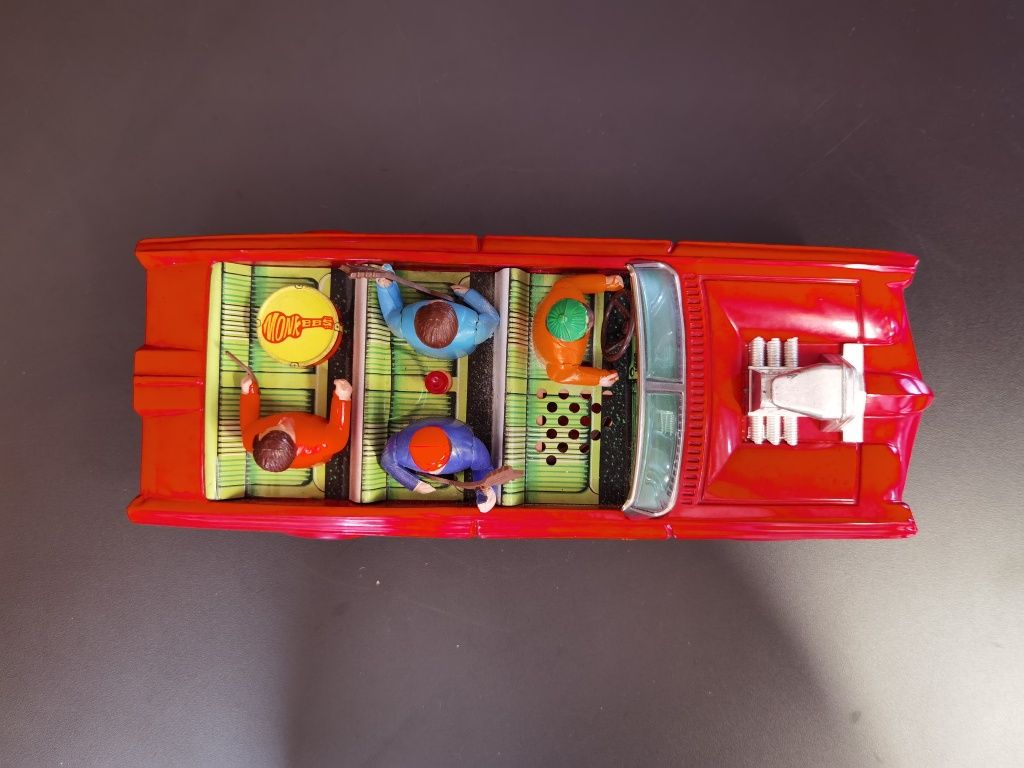 Carrinho de brinquedo da década de 70