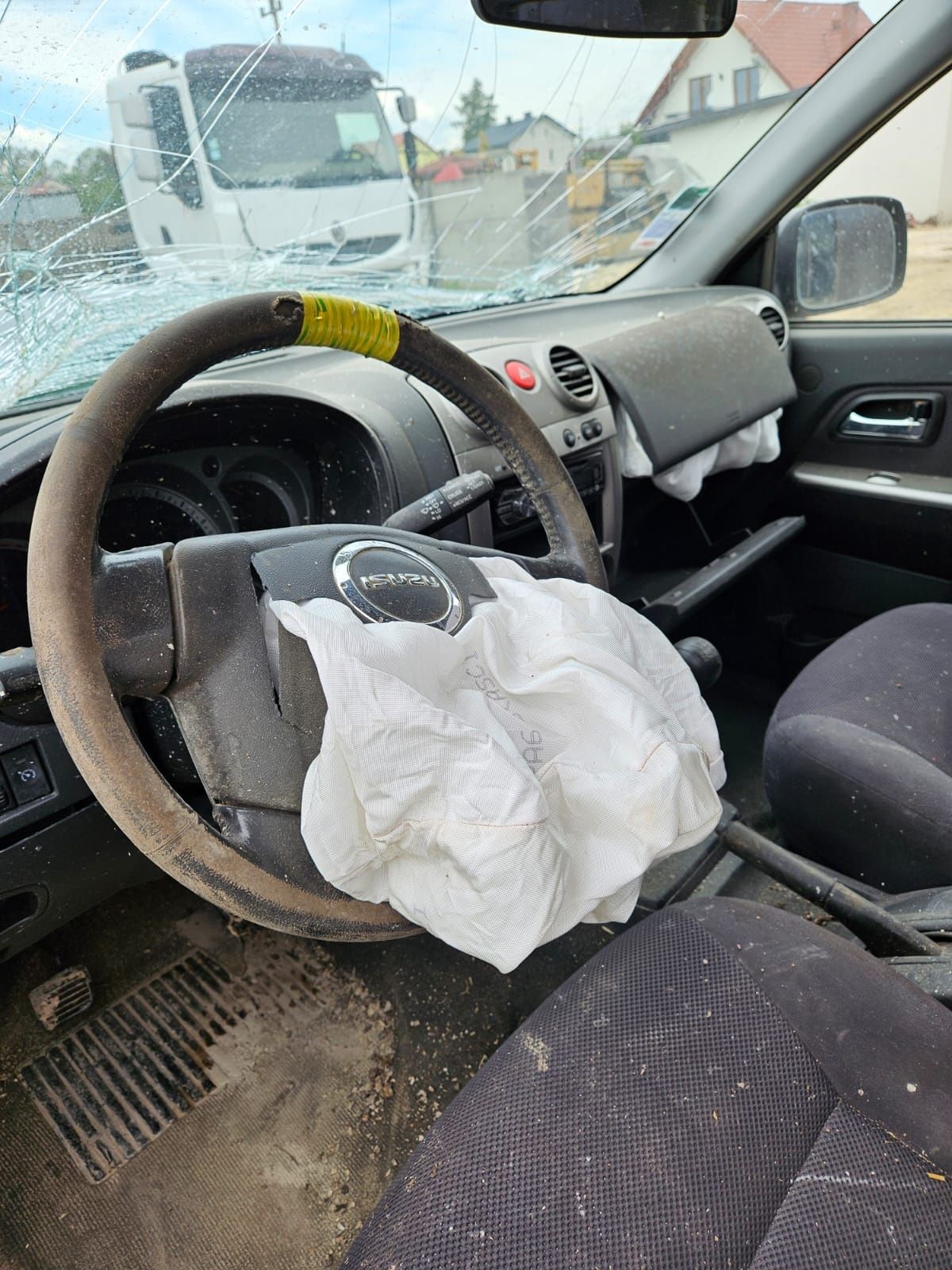 lsuzu  D-max 4×4