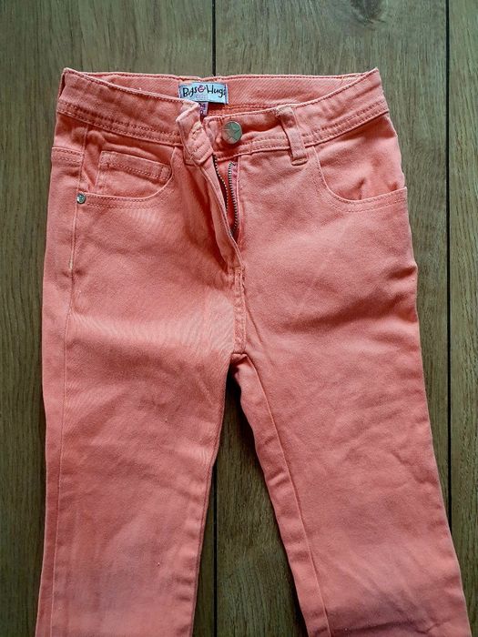Spodnie jeansy  rozmiar 104/110